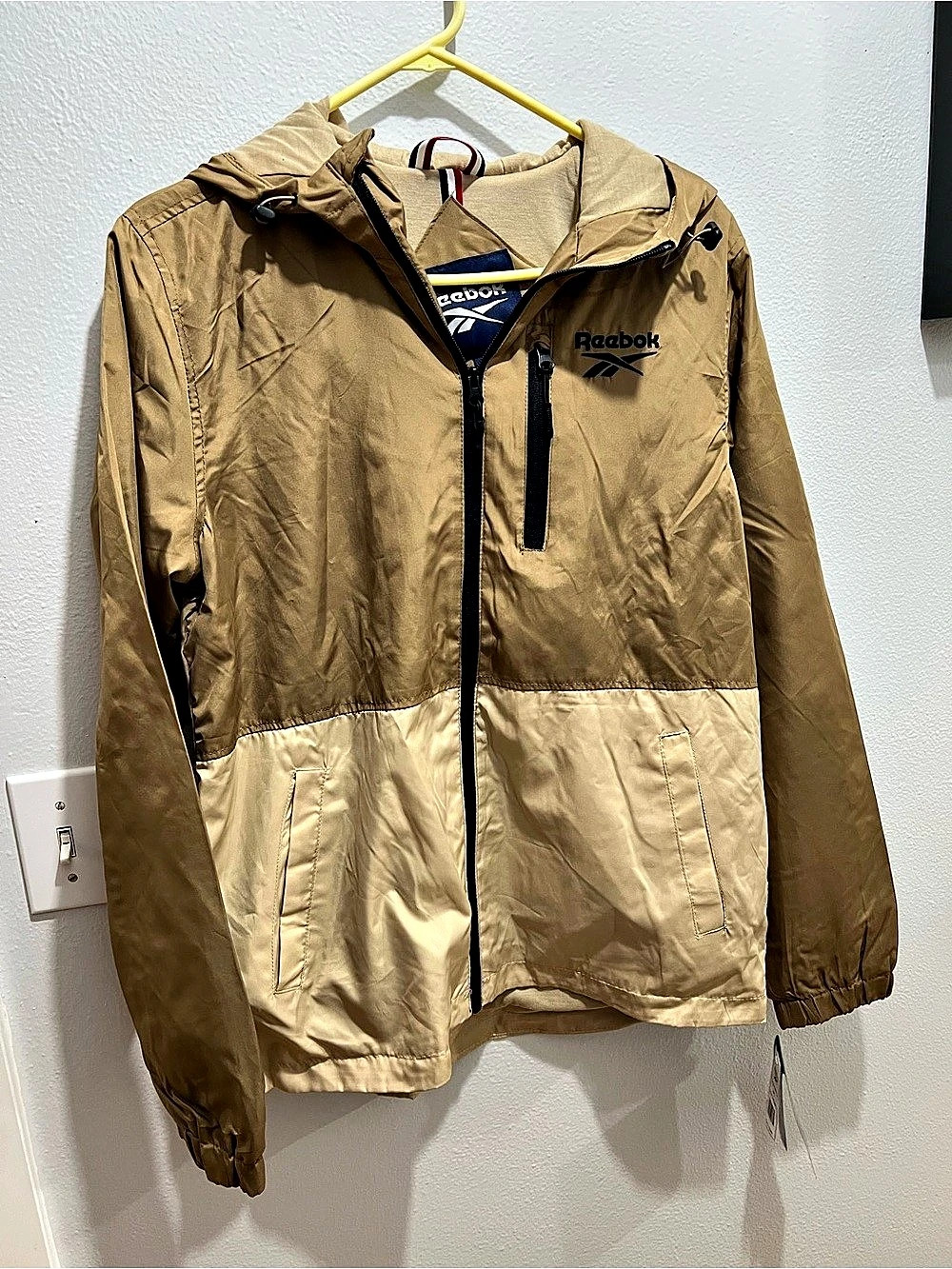 Reebok Lightweight Rain Jacket Color Block Brown Size Small